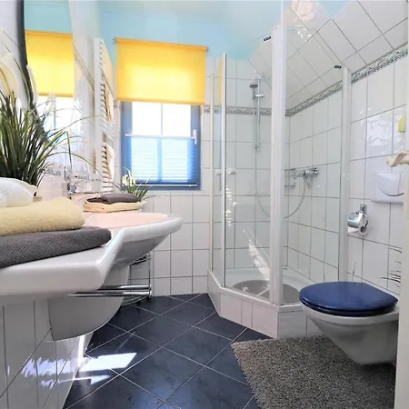 Ferienhaeuser Uns Luett Hus *