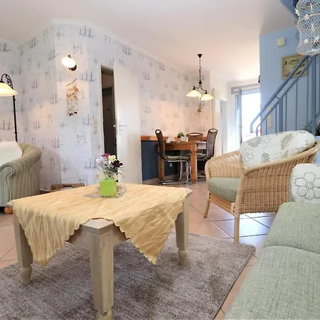 Ferienhaeuser Uns Luett Hus *