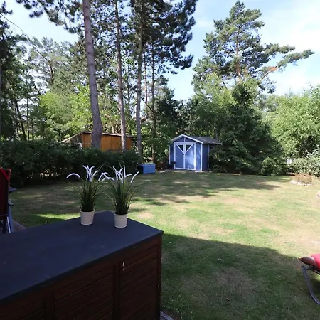 Ferienhaeuser Uns Luett Hus * オストゼーバート・ディアーハーゲン