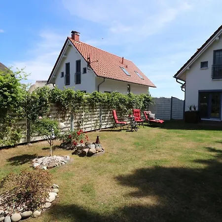 Dom wakacyjny Ferienhaeuser Uns Luett Hus *