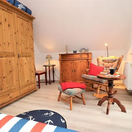 Hébergement de vacances Ferienhaeuser Uns Luett Hus Dierhagen